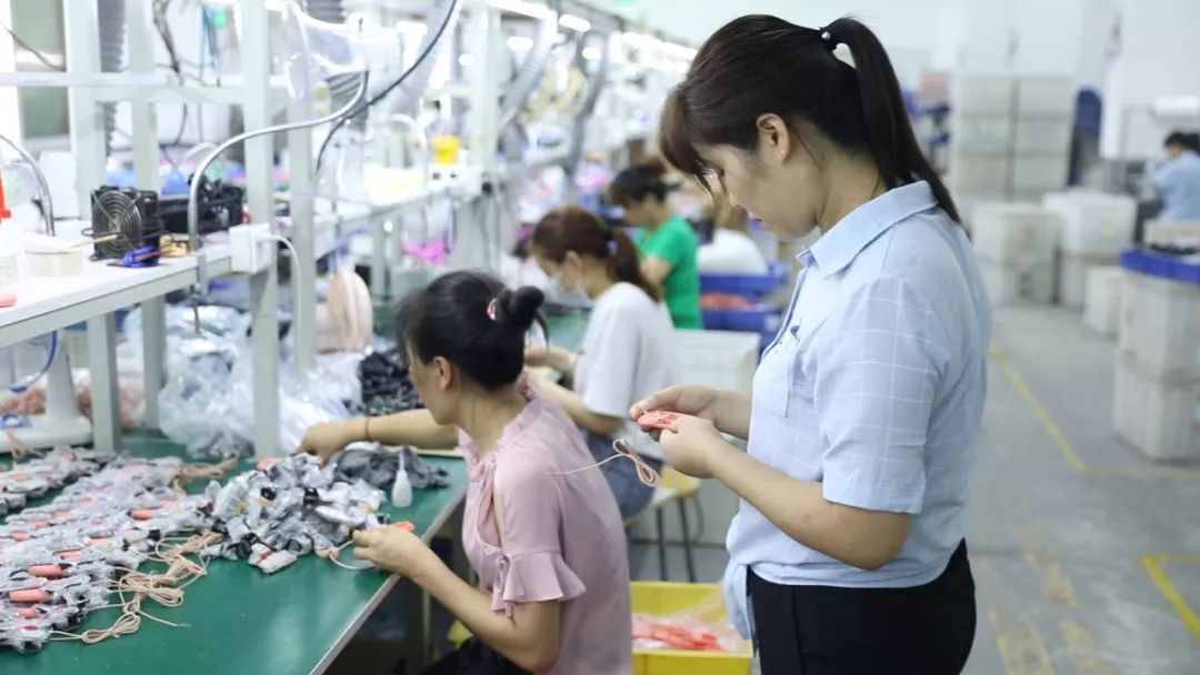 探访全球最大情趣用品工厂，窥见中国人的性观念变幻