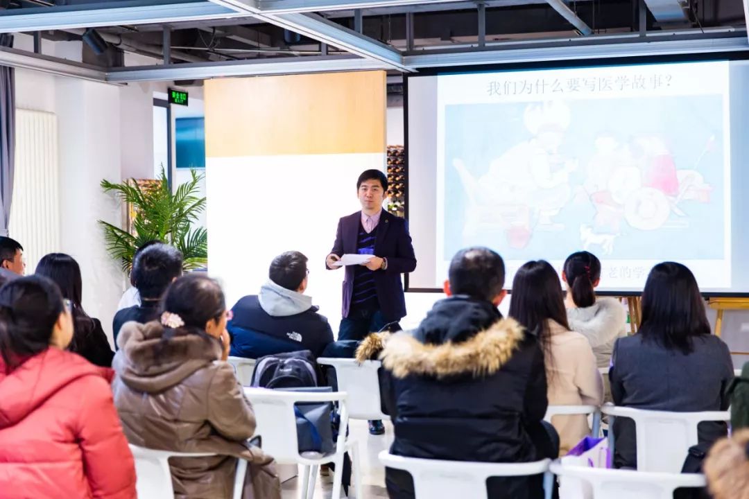 李清晨：用科学进步的历史，取代王侯将相的历史
