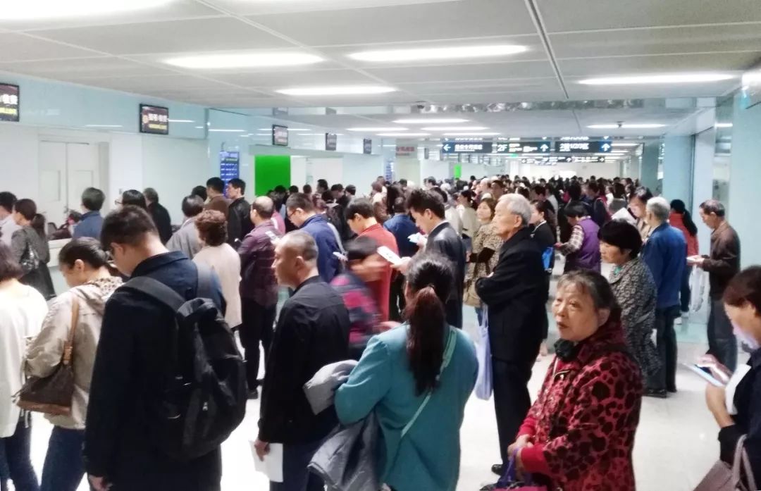 命悬一线的胸痛患者，被我打游戏认识的网友救了回来
