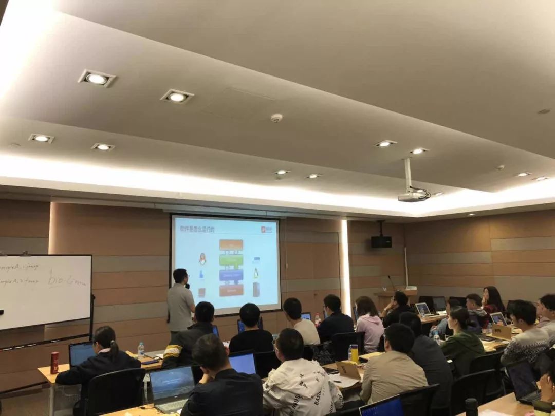 【2.28~3.1 杭州场】R 语言与表达数据挖掘培训 | 报名开始 【2.28~3.1 杭州场】R 语言与表达数据挖掘培训 | 报名开始