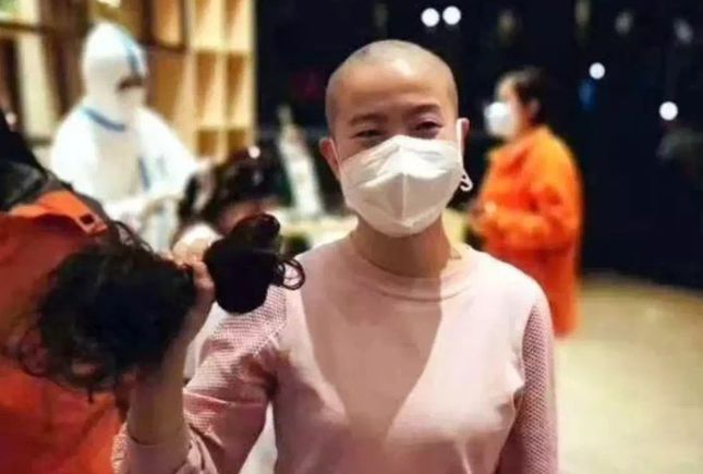 新冠肺炎第 2 个月：一线医护人员，你们还好吗？