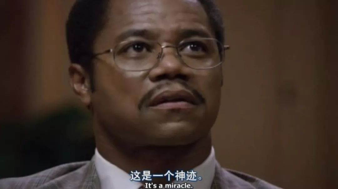他是「世界上最笨的孩子」，也是世界第一例脑部分离手术的主刀医生