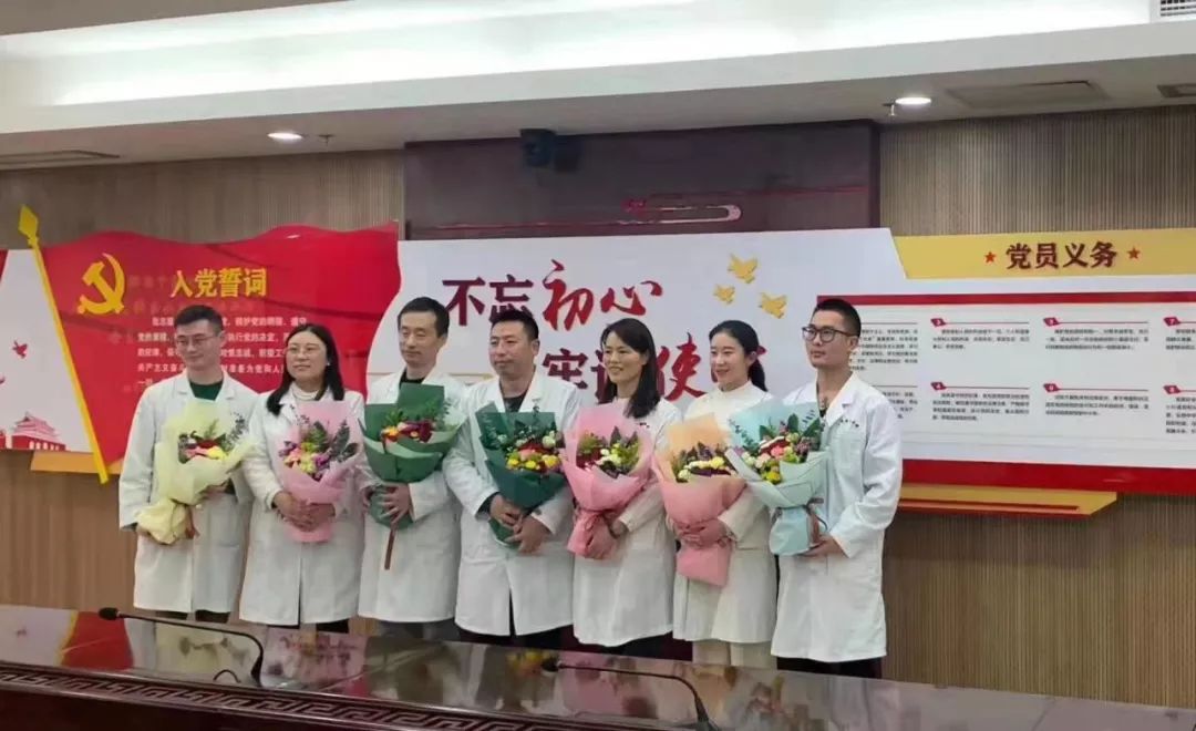 赶赴一线的战友们，愿你们早日胜利，平安回家！