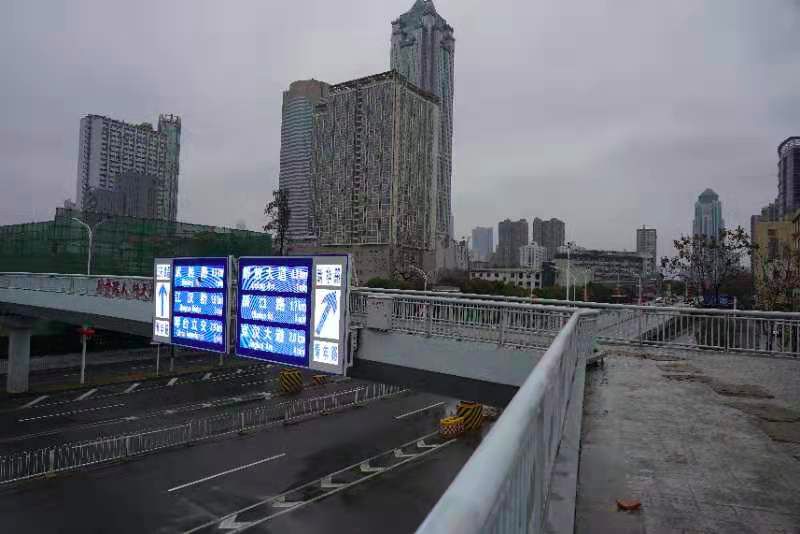 武汉封城后,100 套医用防护服的取经之路 武汉封城后,100 套医用防护服的取经之路