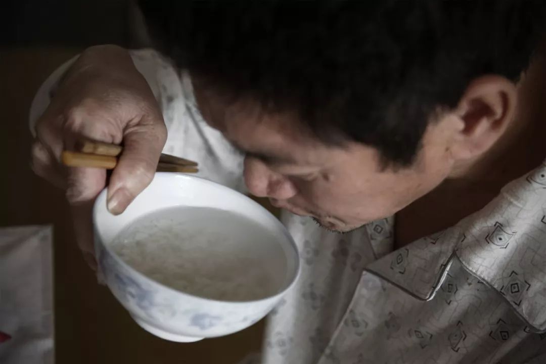 我们没有药神：曾花百万保命，如今拿命试药