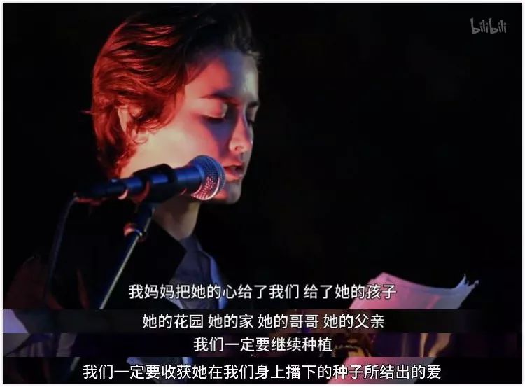 它所有的镜头，都关乎死亡的瞬间