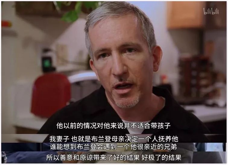 它所有的镜头，都关乎死亡的瞬间