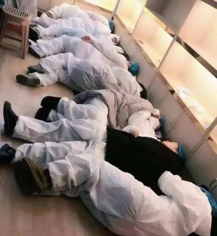 请把这份礼物，送给抗疫前线的医护人员
