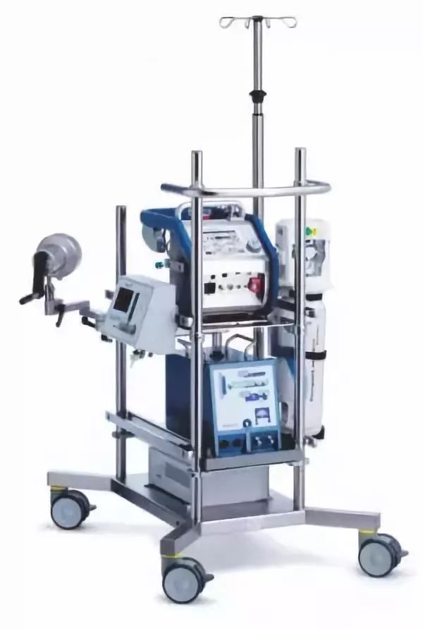 ECMO：医生救人，就只是让人一直「活着」吗？