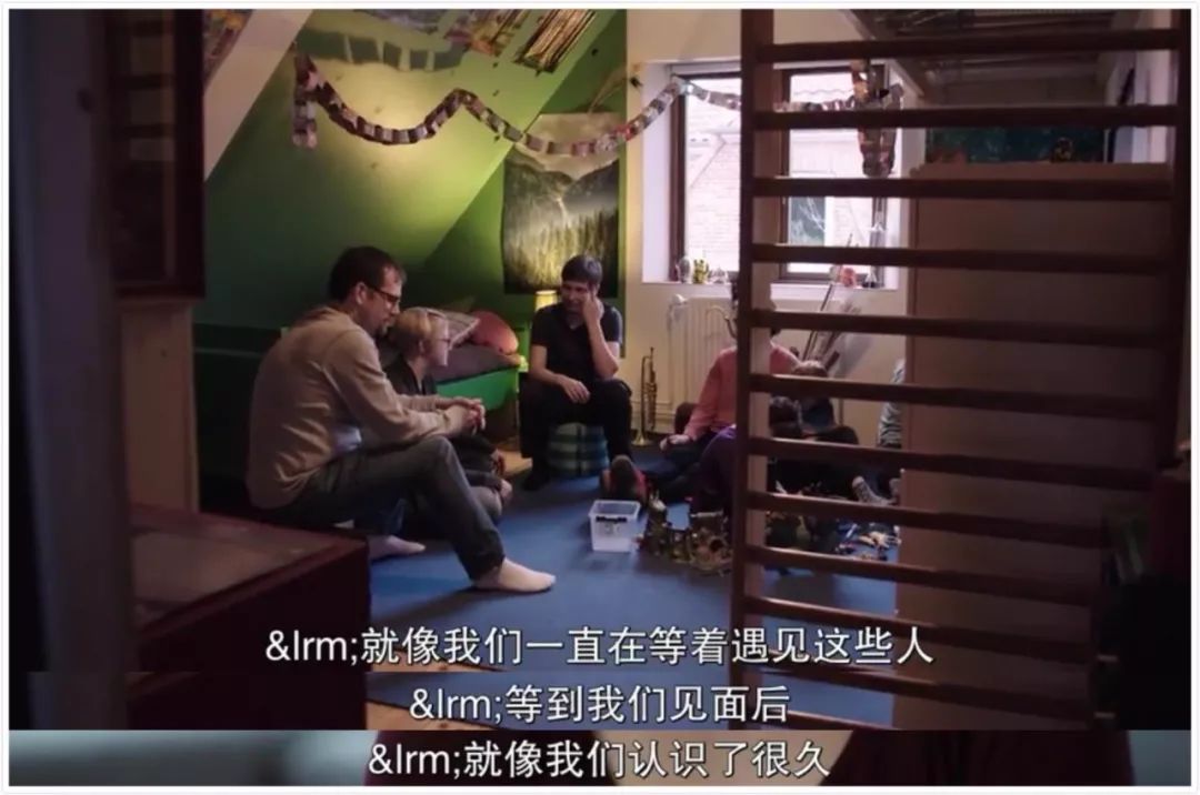 每天麻痹 300 次的女孩