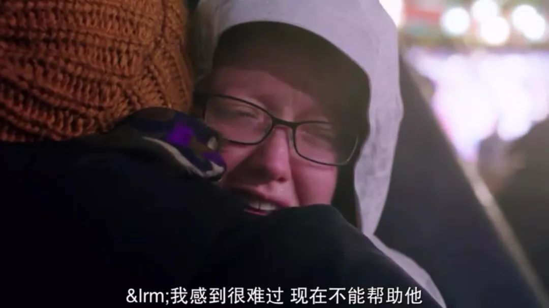 每天麻痹 300 次的女孩