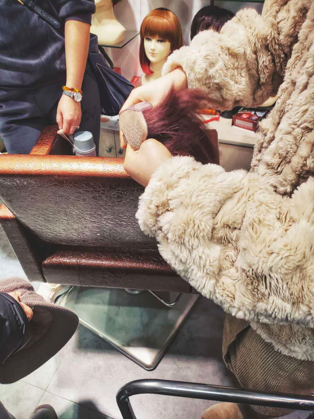 开在居民楼里的假发店，让癌症患者重新拥抱世界