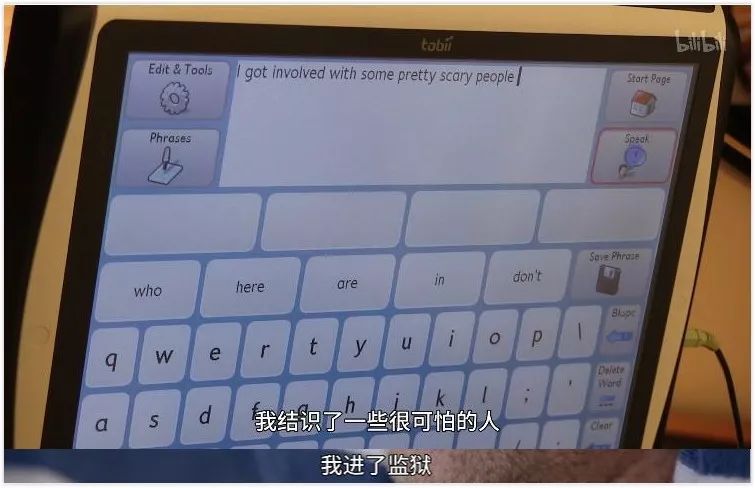 它所有的镜头，都关乎死亡的瞬间