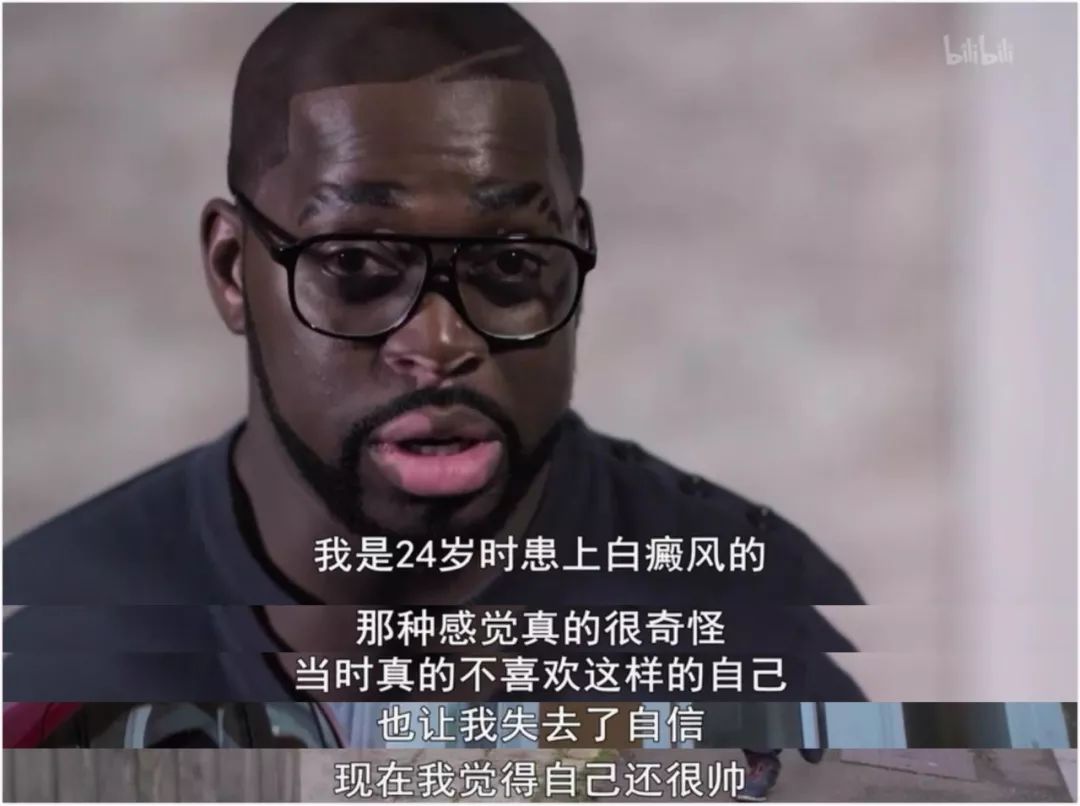 不化妆就无法出门的女孩