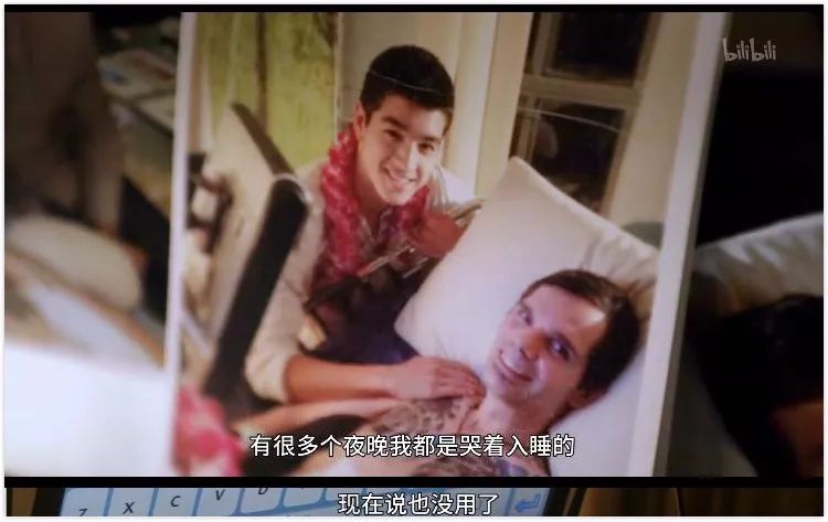 它所有的镜头，都关乎死亡的瞬间